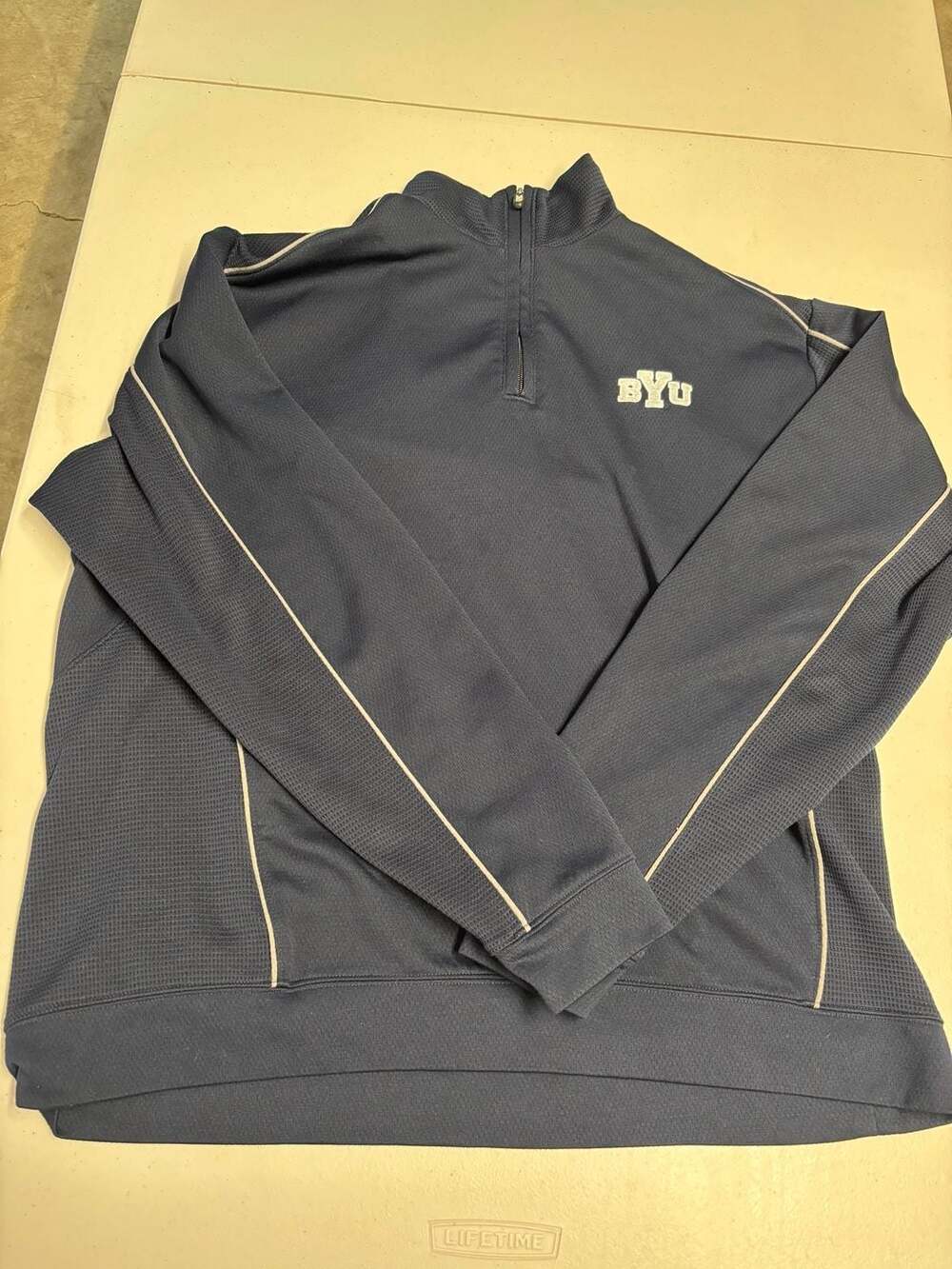 Cutter & Buck BYU Cougars 1/4 Zip Performance Pullover XL